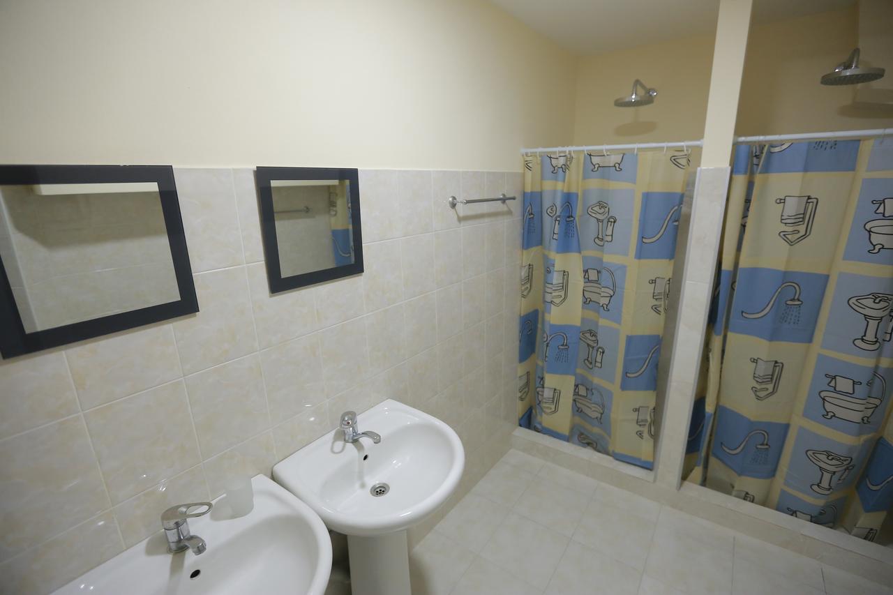 Midtown Hotel & Hostel Tbilisi Room photo